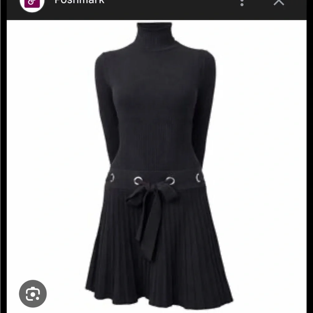 VENUS Black Turtleneck Dress with Stylish Belt - Picture 4 of 8